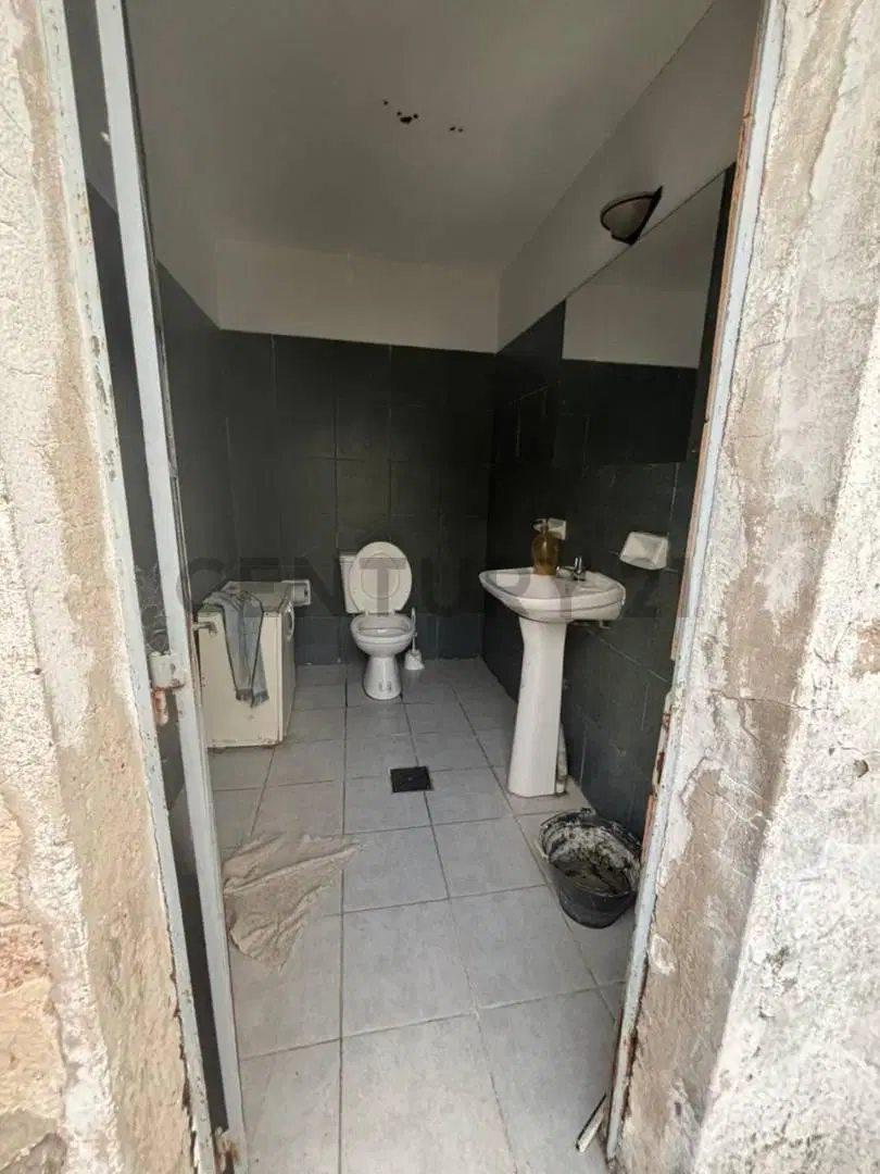 Casas en venta para Remodelación 2
