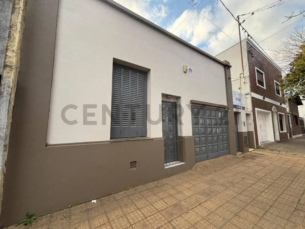 Casas en venta para Remodelación 3
