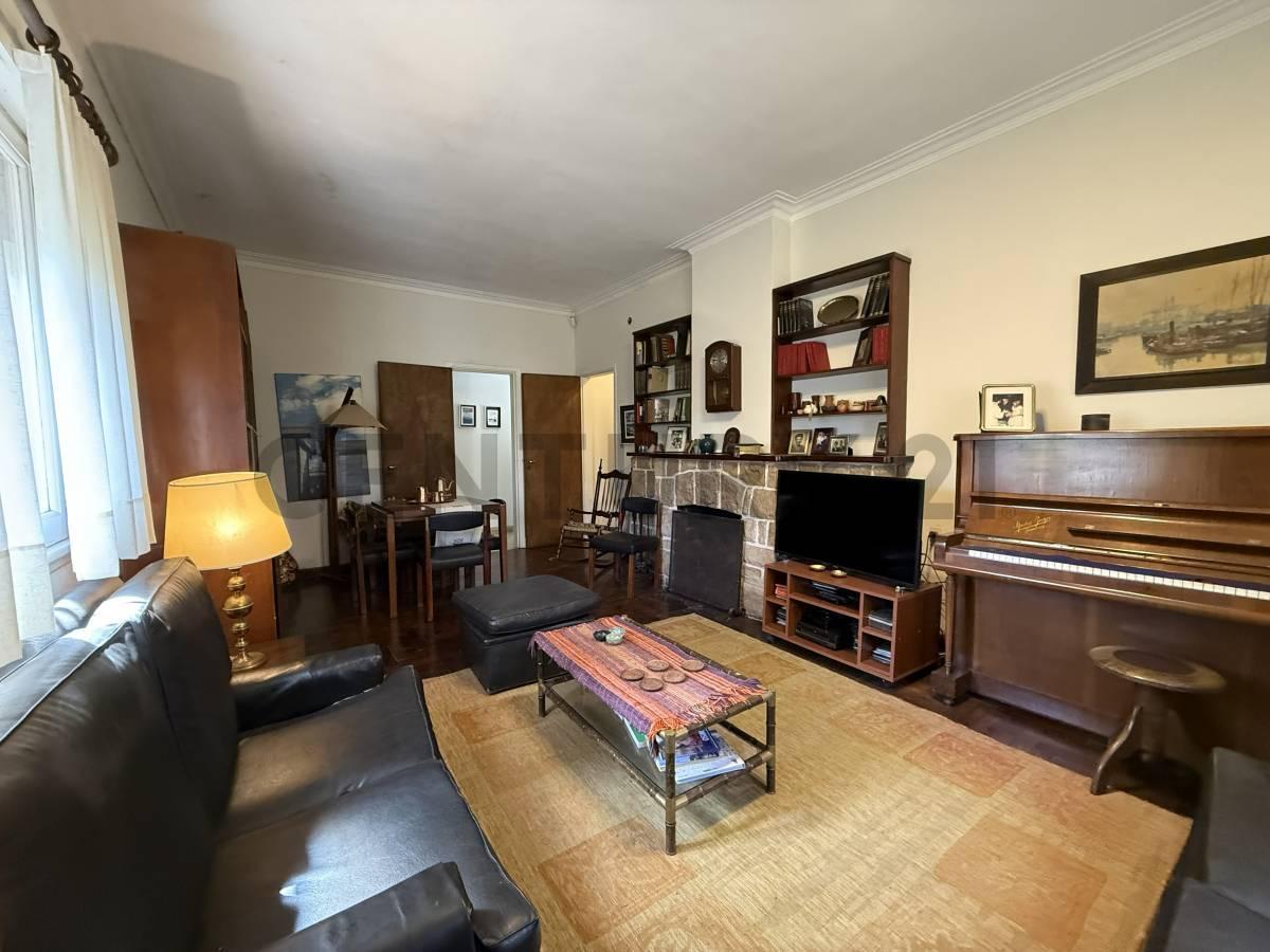Foto de VENTA DE CASA EN CITY BELL, ENTRE CAMINOS CON GRAN PARQUE, imagen 4