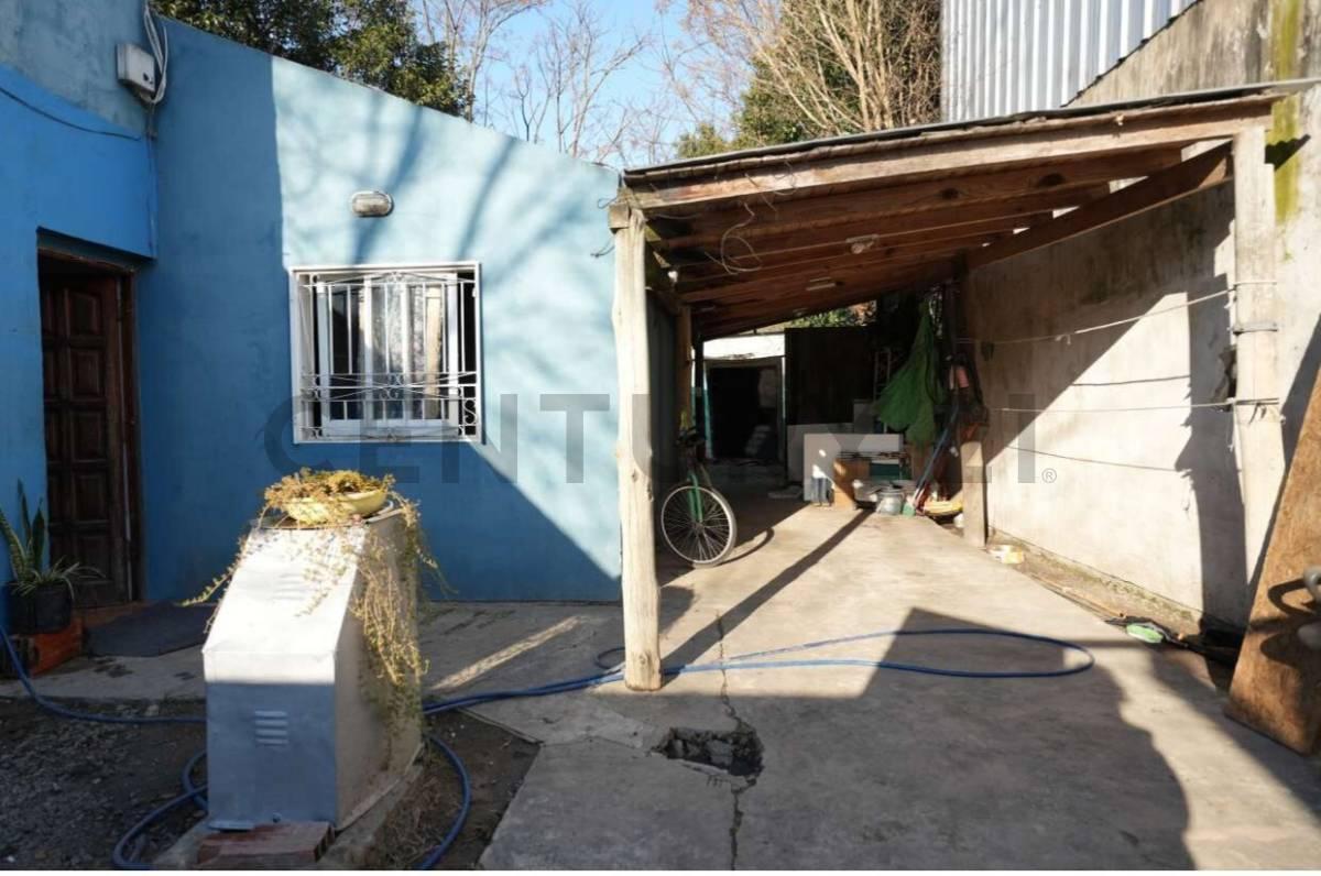 Foto de Casa en Arturo Segui con tres dormitorios, imagen 1