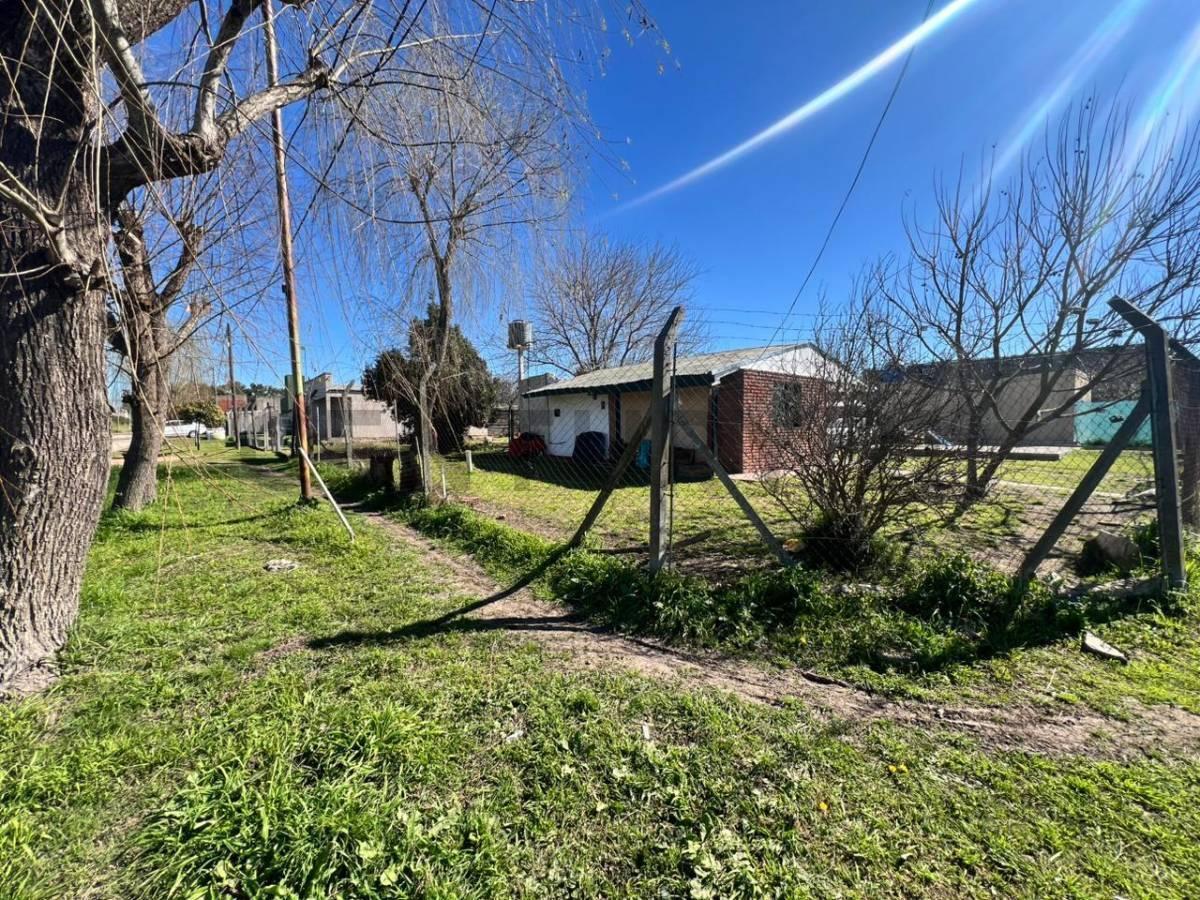 Foto de casa en Venta 155 esquina 36, imagen 1