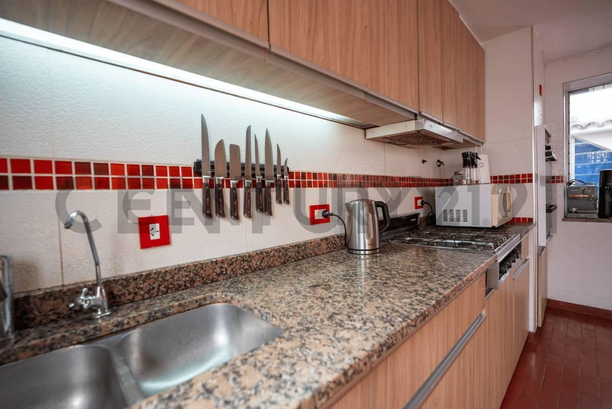 Foto de CASA EN VENTA – EXCELENTE PROPIEDAD DE ESTILO EN EL CENTRO DE LA PLATA, imagen 5
