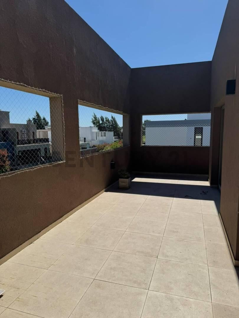 Foto de Casa en venta - 508 y 139, imagen 4