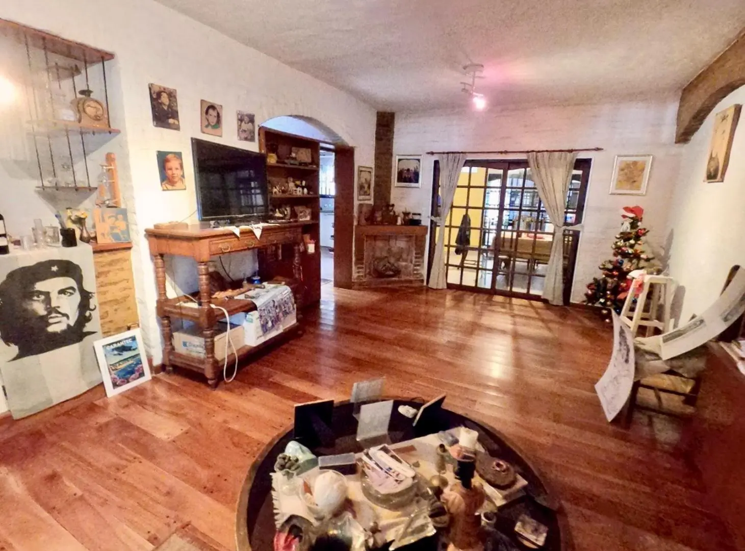 Excelente Casa 5 ambientes en Parque Chas 8