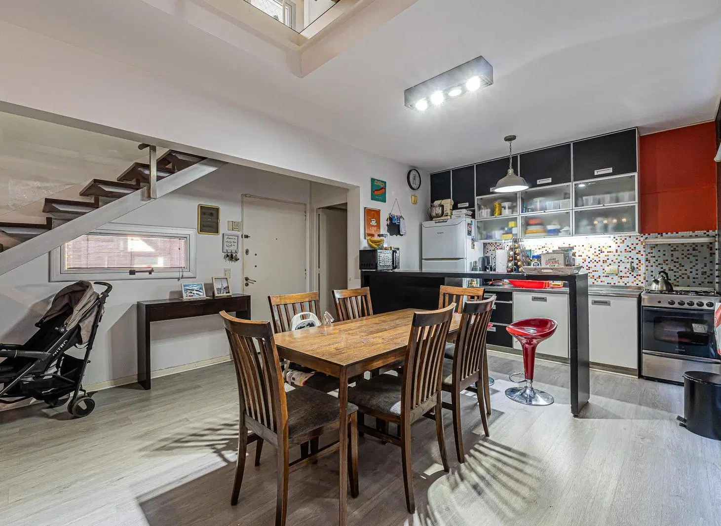 Excelente Duplex 3 amb c/ Escritorio y Cochera en Nuñez 3