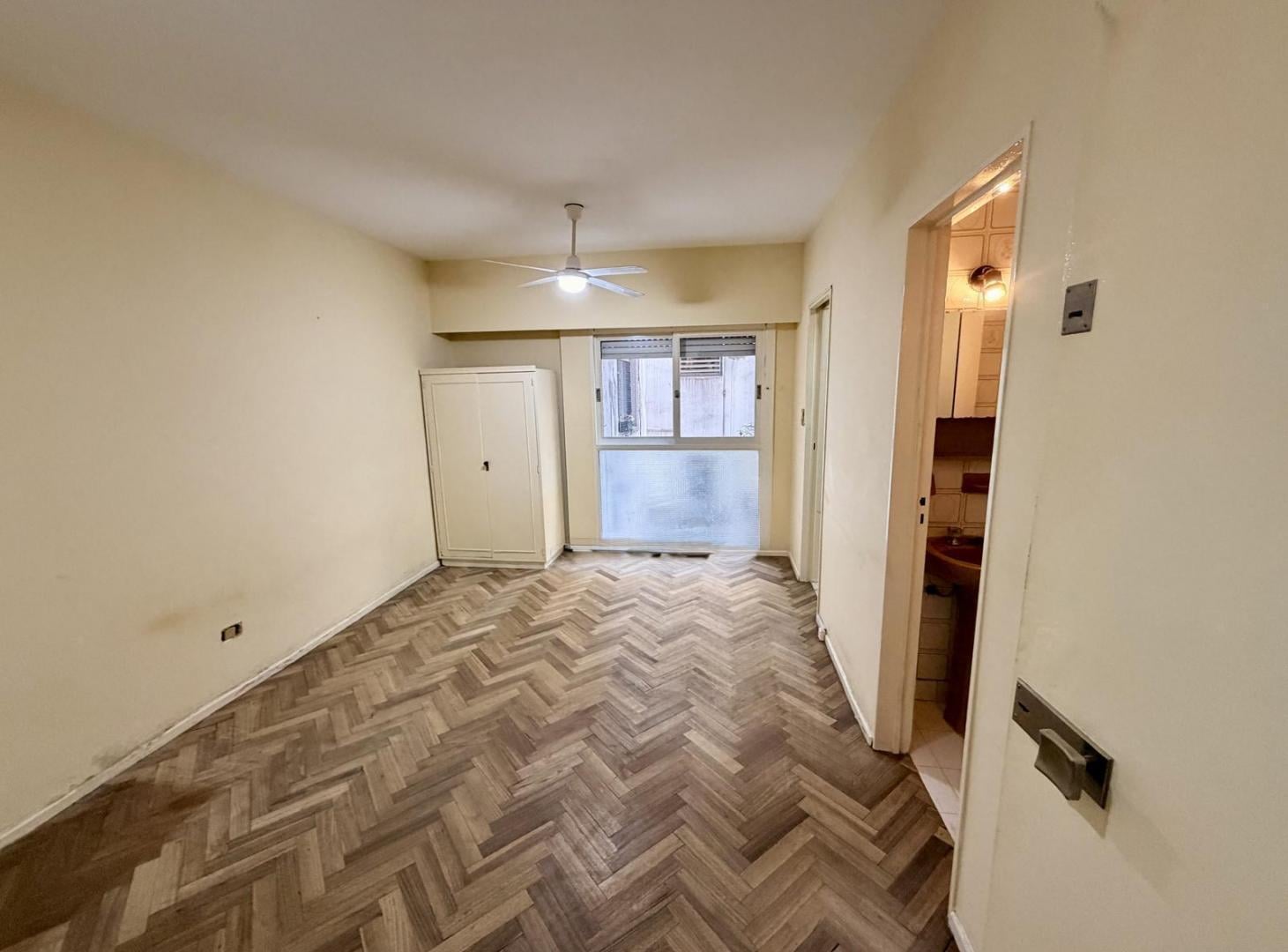 Foto de Monoambiente en Alquiler en Vidal al 1600, imagen 3