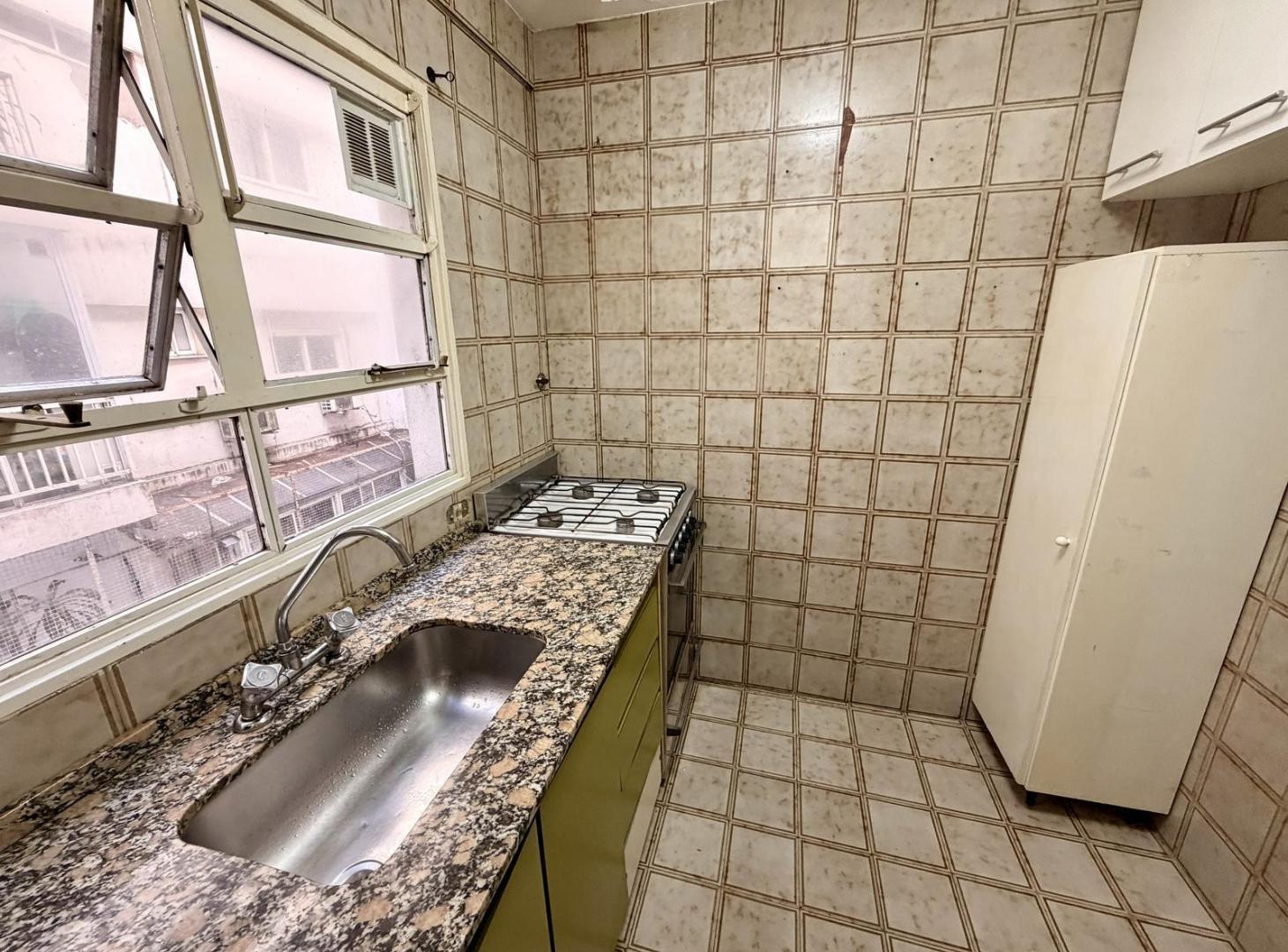 Foto de Monoambiente en Alquiler en Vidal al 1600, imagen 2