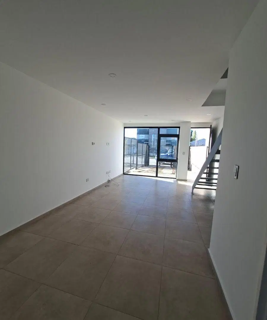 ALQUILO DX 2 DORMITORIOS ALTOS ALBERDI 2 PLOTTIER 5