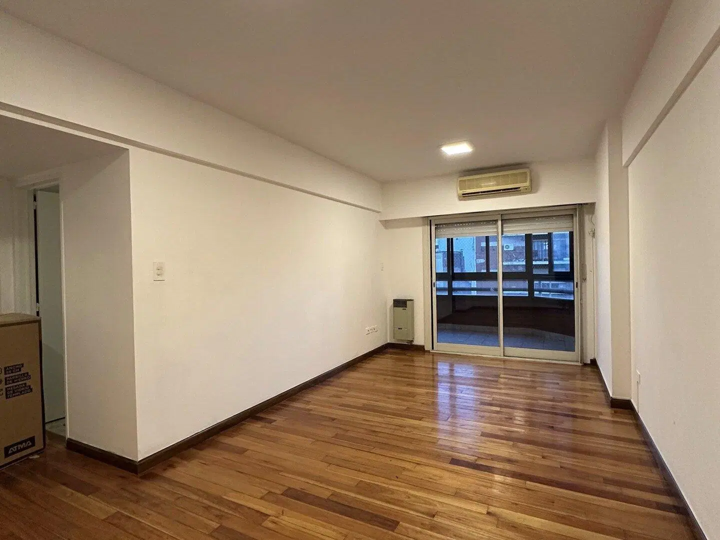 Alquiler sin muebles - Con cochera fija 5