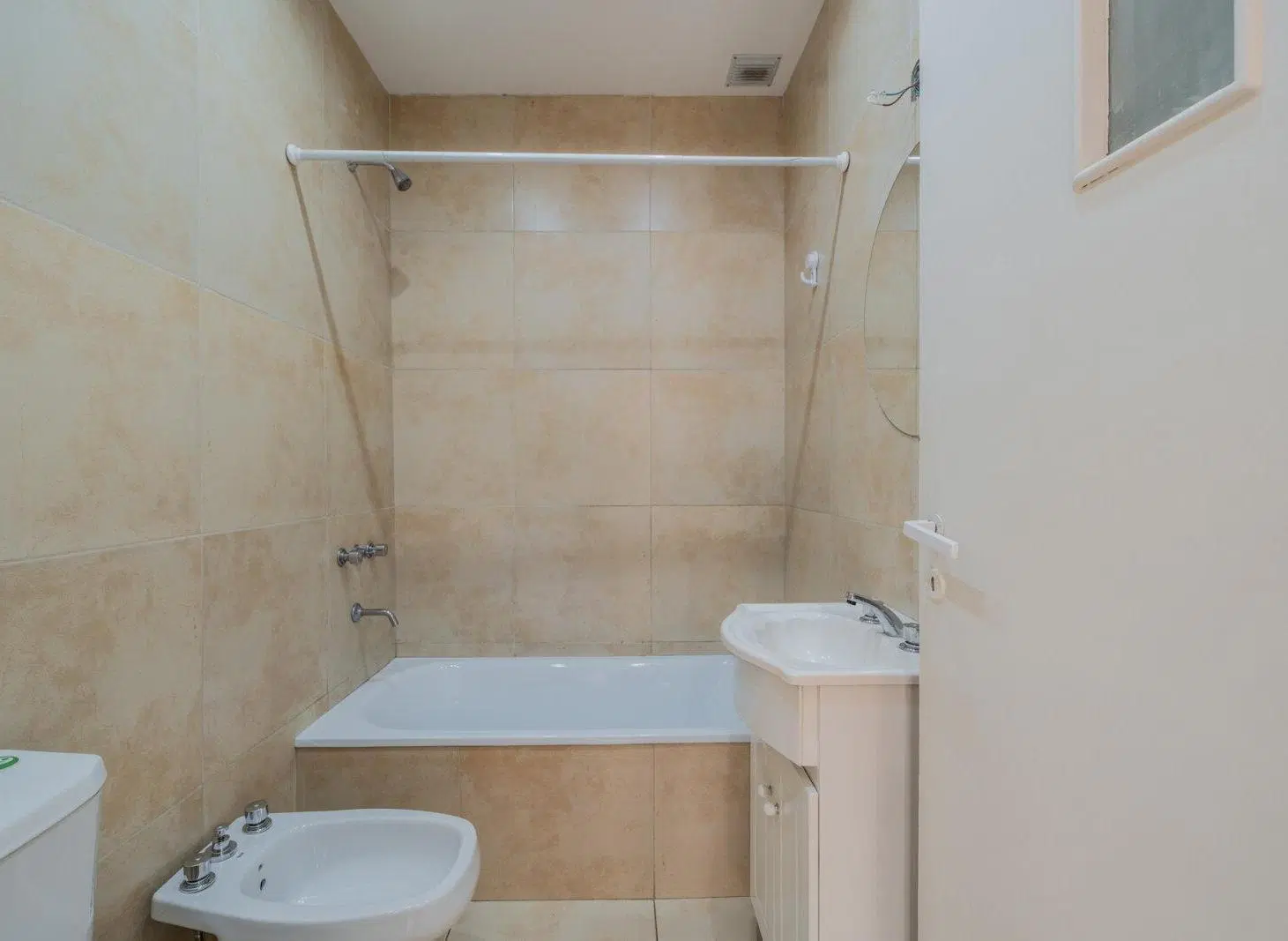 VENTA 3 ambientes en piso alto en Cañitas 2