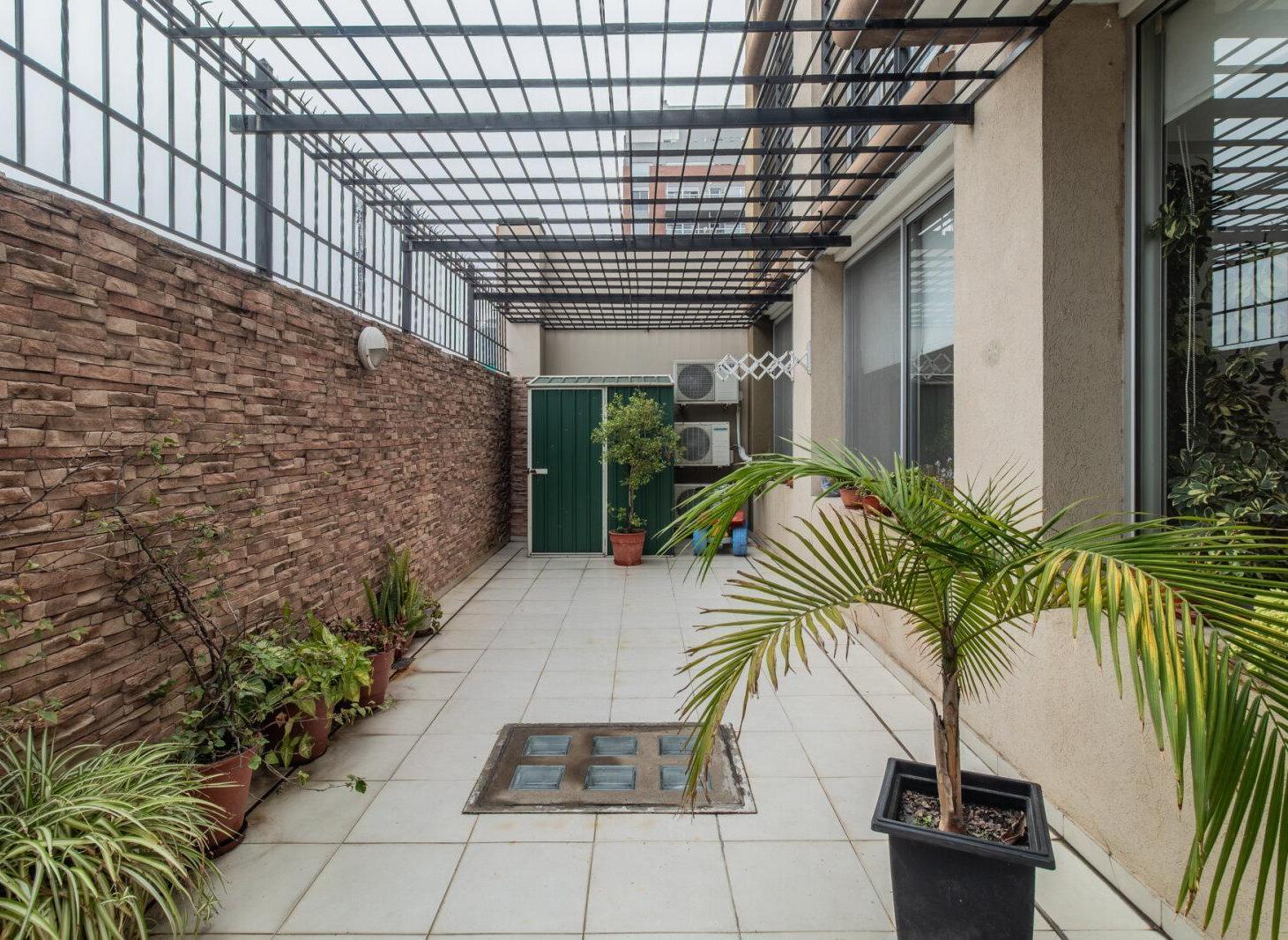 Departamento 3 ambientes - Con Patio