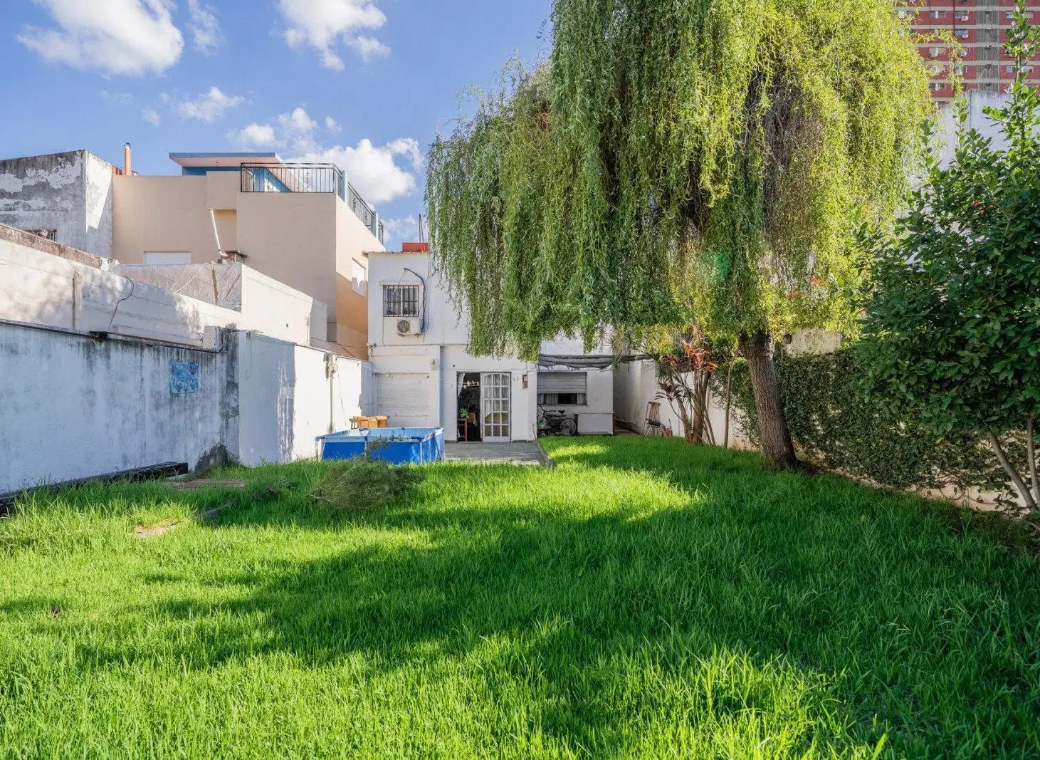 Casa/PH 4 Amb. con gran jardín - Ubicación - Ideal Inversión! 2