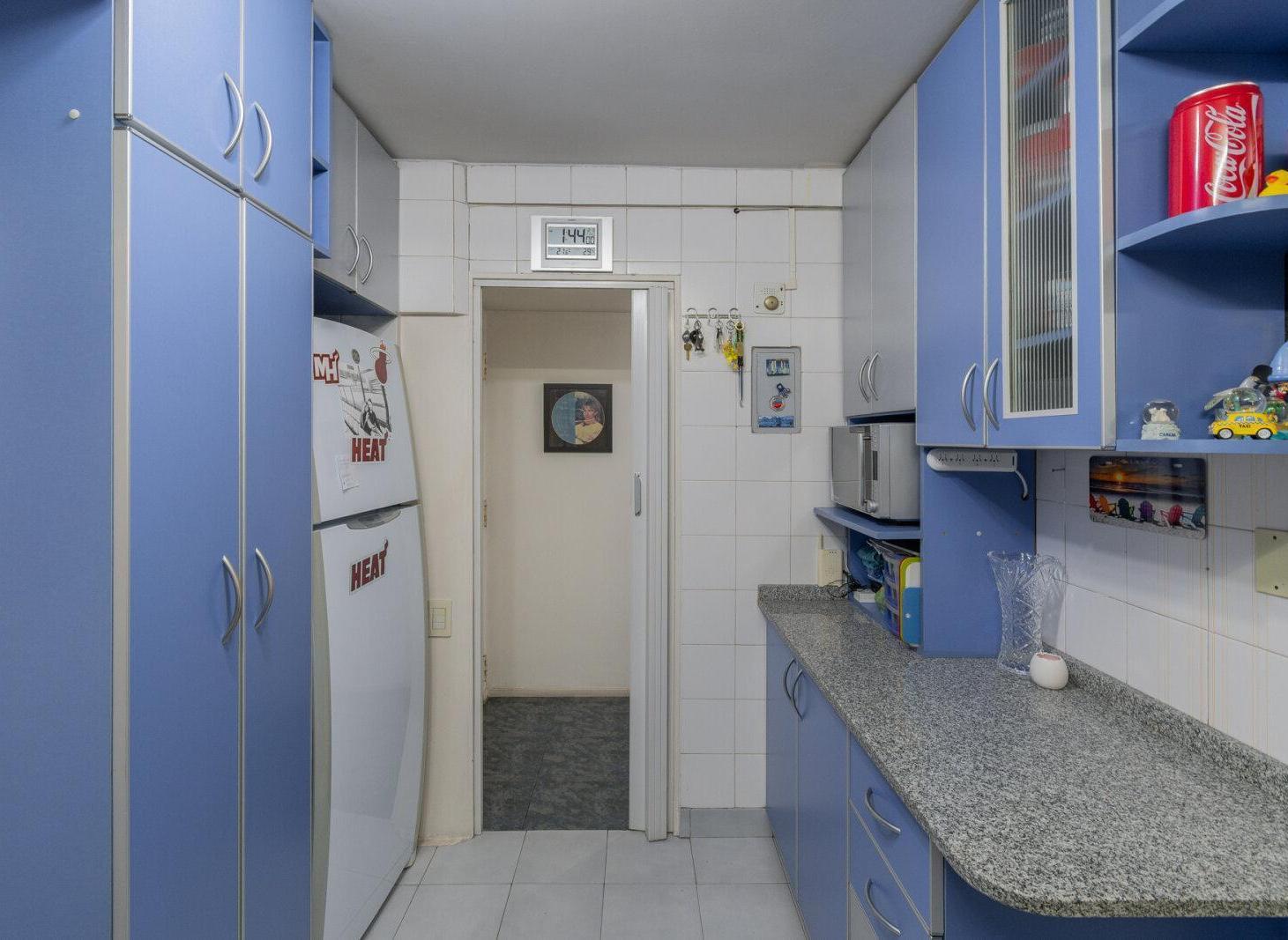 Foto de Venta depto 4 ambientes con dependencia, cochera y baulera - Villa, imagen 4