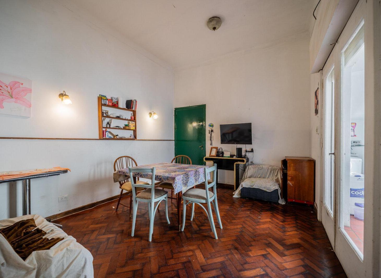 Foto de PH 4 Amb. con gran jardín - Ubicación - Ideal Inversión!, imagen 2