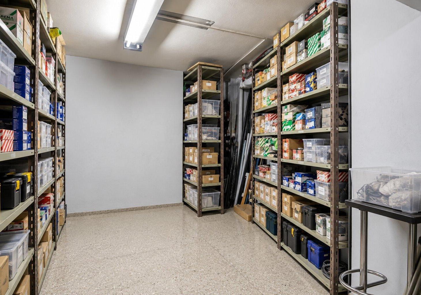 Foto de Venta local comercial con renta en Villa Ortuzar, imagen 4