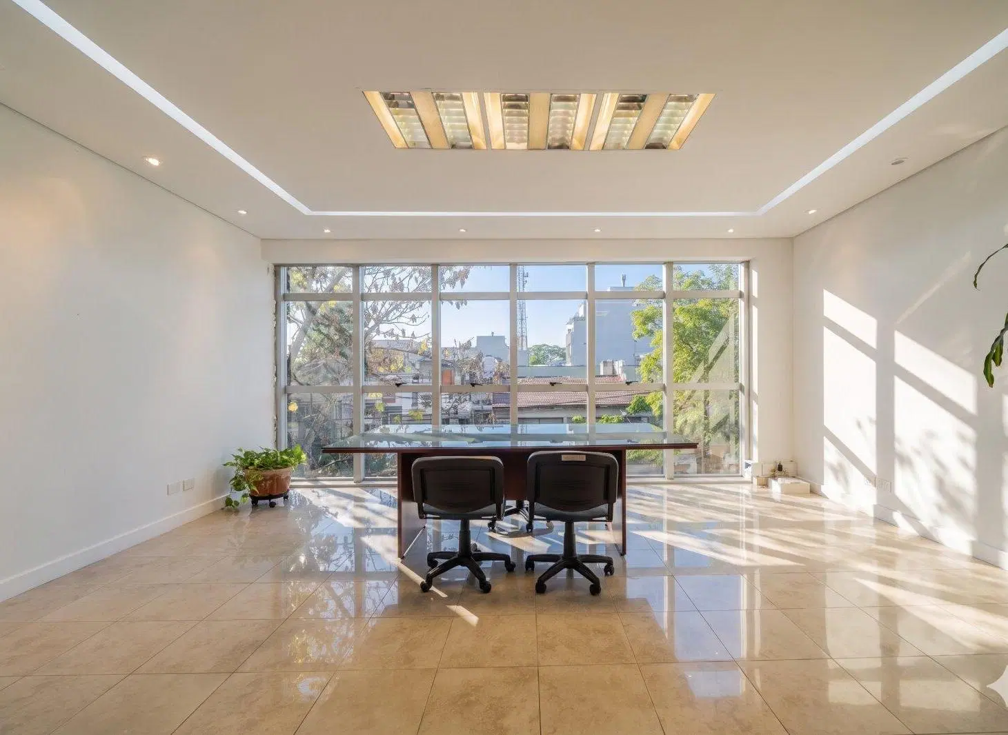 Edificio comercial - 4 Plantas - Subsuelo - Cocheras - Terraza 5