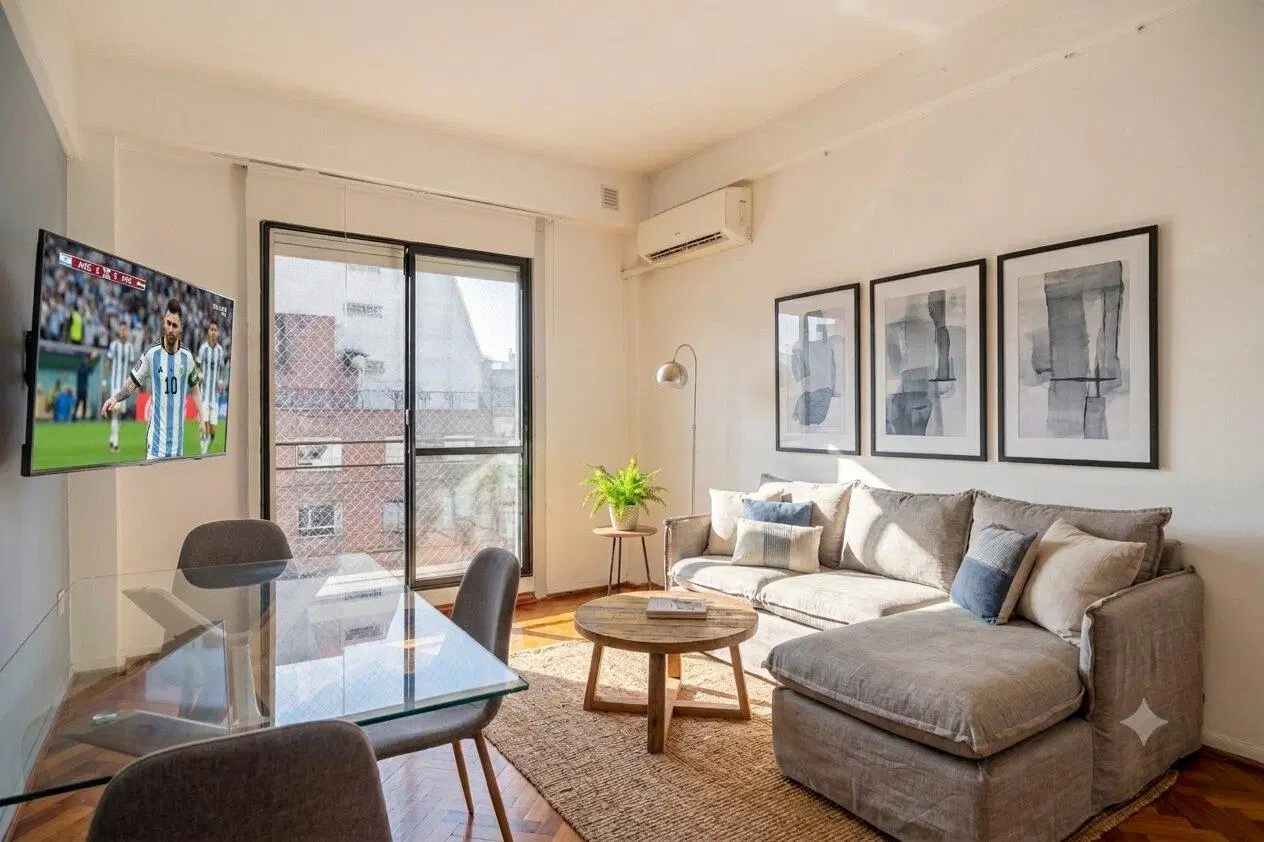 Piso alto - Depto - Reciclado - Balcón - San Telmo 3