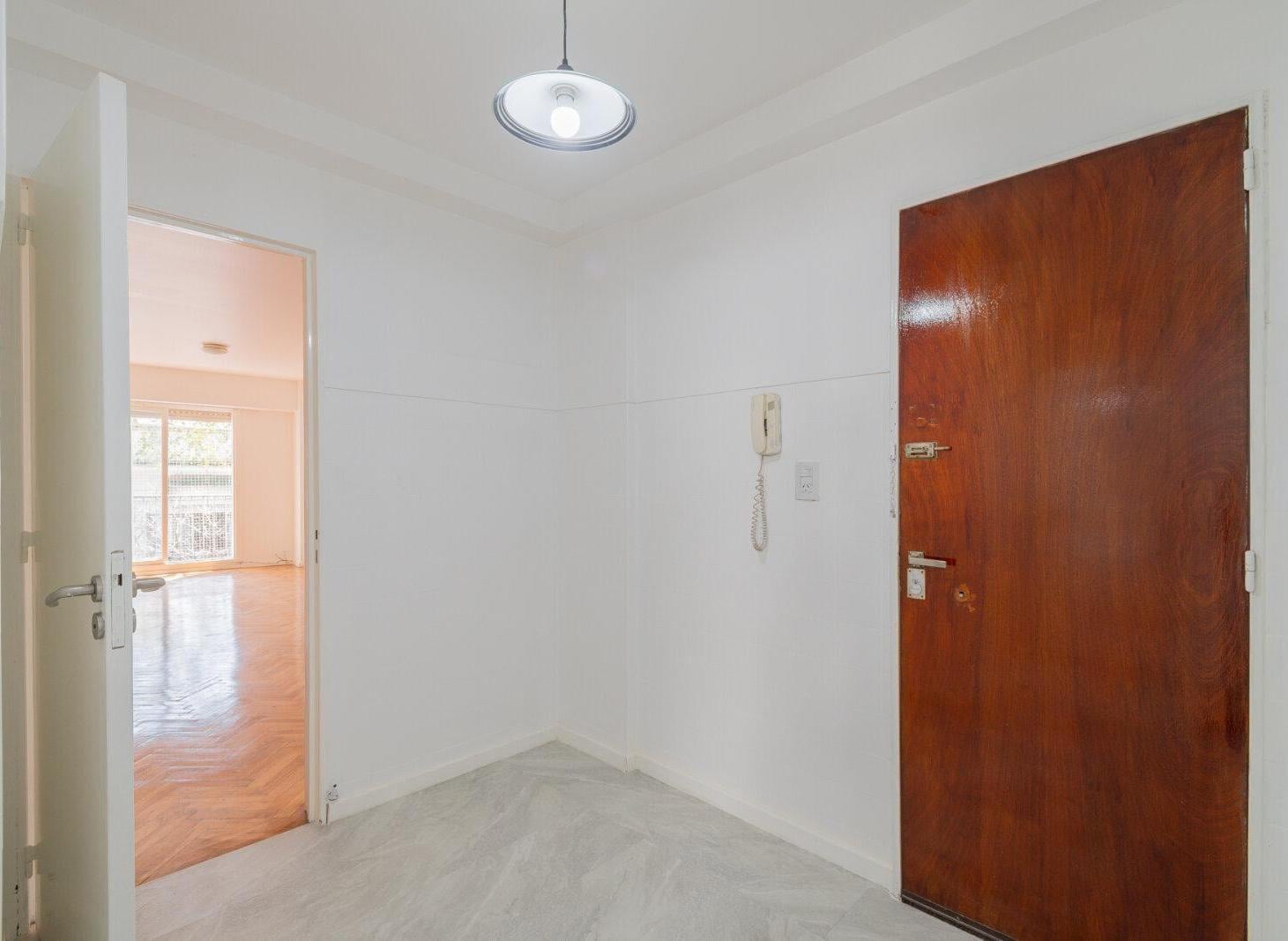 Foto de Semipiso - Cochera - Frente - Balcón - Belgrano, imagen 3