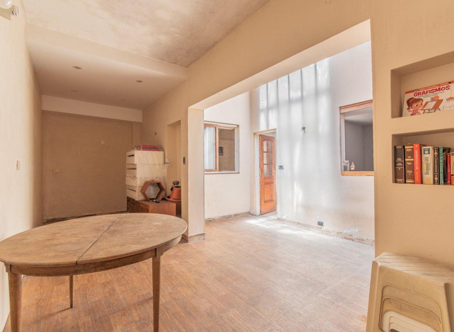 Foto de Venta - PH - Terraza - Patio - 5 amb - Boedo, imagen 1