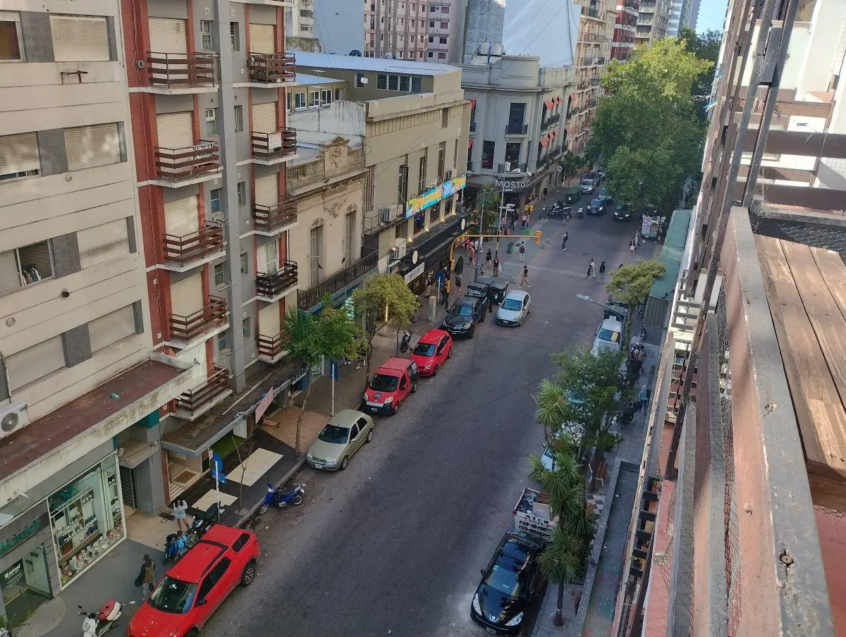 24 meses 2 ambientes todo externo, lavadero, balcón terraza todo sol !! 4