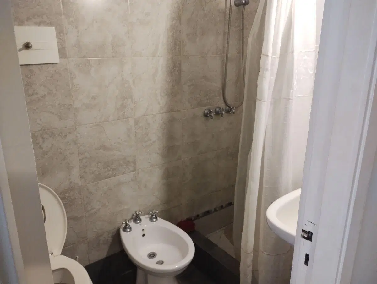 Departamento de 1 ambiente amoblado zona Güemes 3