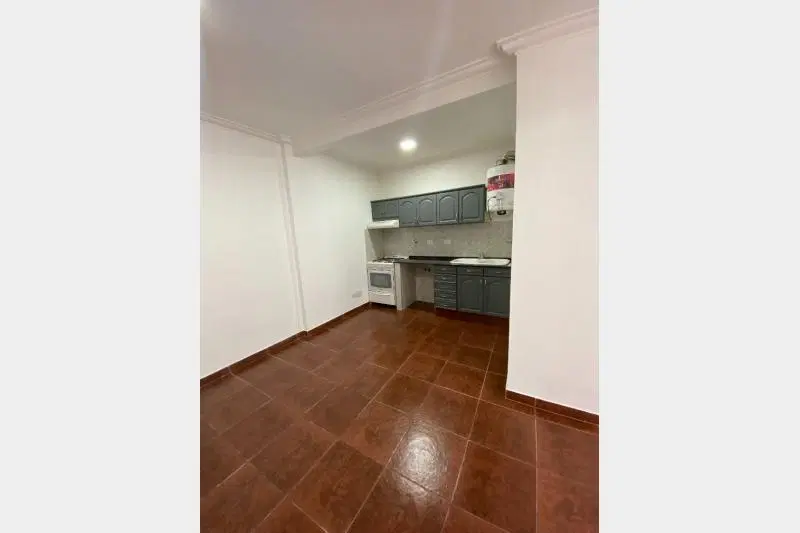 Departamento de 2 1/2 amb, en alquiler, Ramos Mejía 4