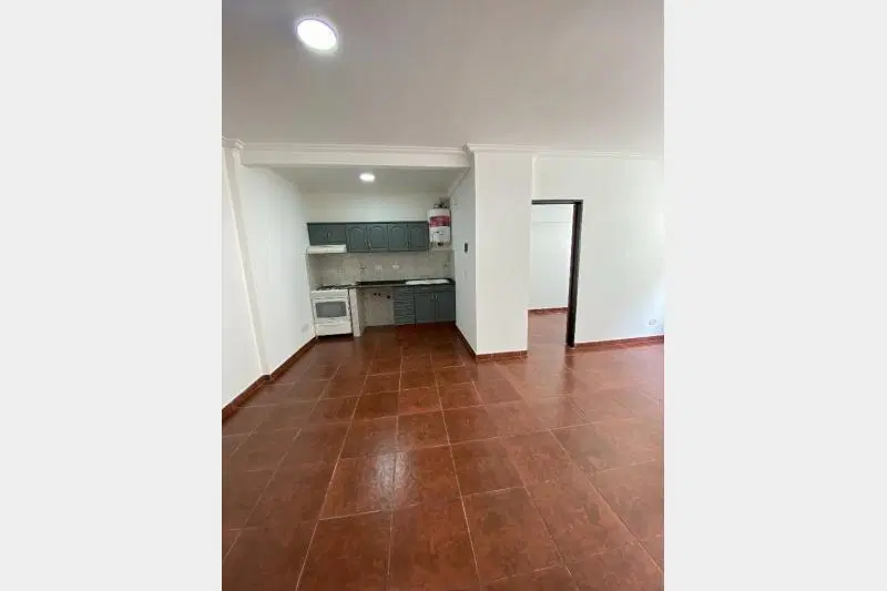 Departamento de 2 1/2 amb, en alquiler, Ramos Mejía 5