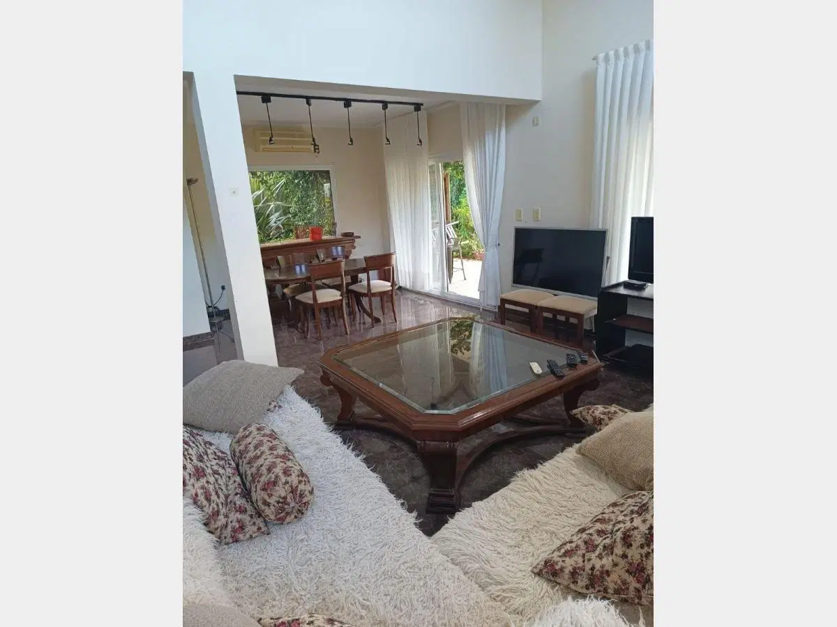 Casa de 4 amb con excelente parque, en venta, Isla Santa Monica 1