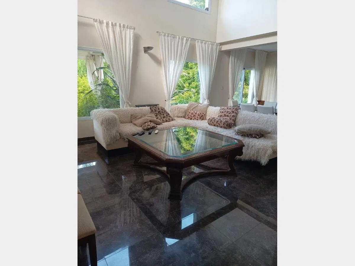 Casa de 4 amb con excelente parque, en venta, Isla Santa Monica 5
