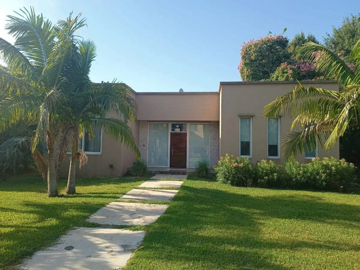 Casa de 4 amb. en venta, en Isla Santa Monica 1