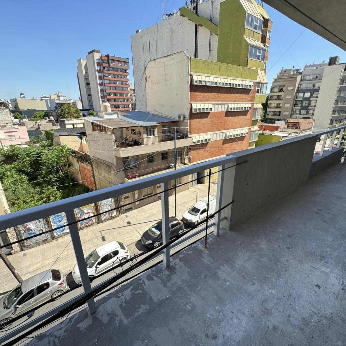 Departamento 3 Ambiemtes - Liniers - Entrega Julio 2024 - Financiacion 2