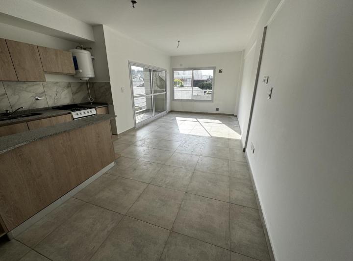 Departamento a estrena en duplex, con 2 baños en Mataderos 4