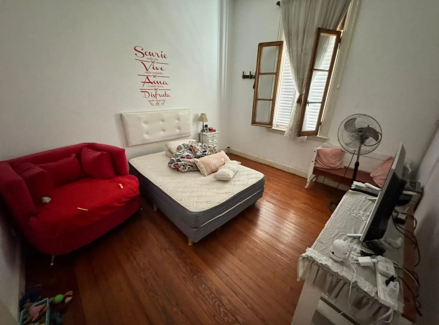 Casa en Liniers- Mil casitas- Muy buen estado 4