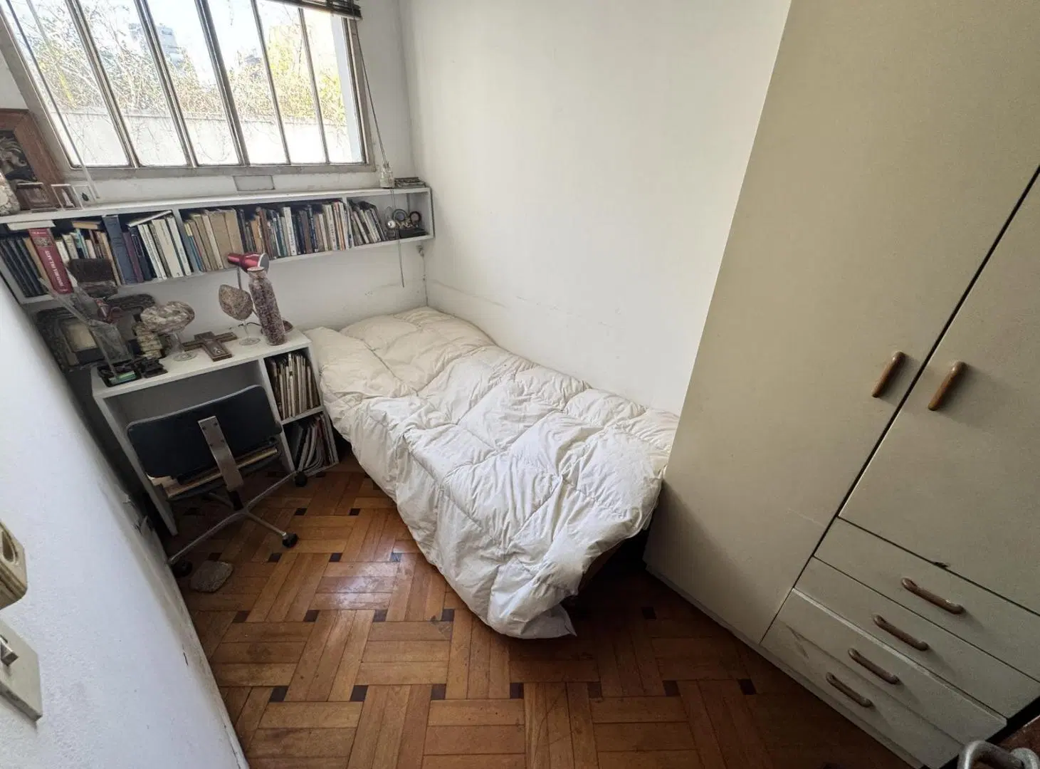 PH en venta al frente con cochera en Villa Luro 2