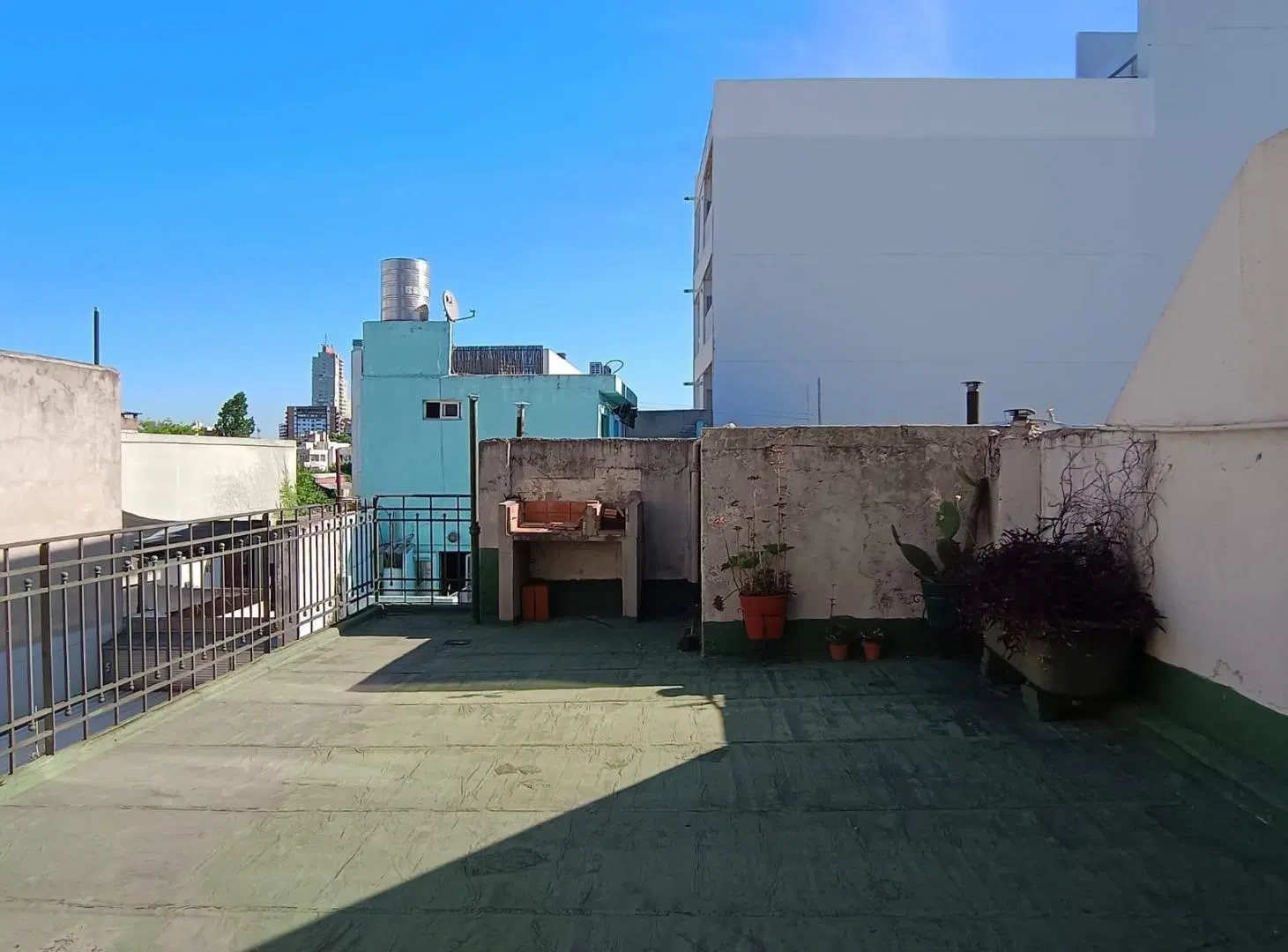 Petit Hotel /Oficinas/ Instituto de idiomas/Showroom/ Centro de belleza 3