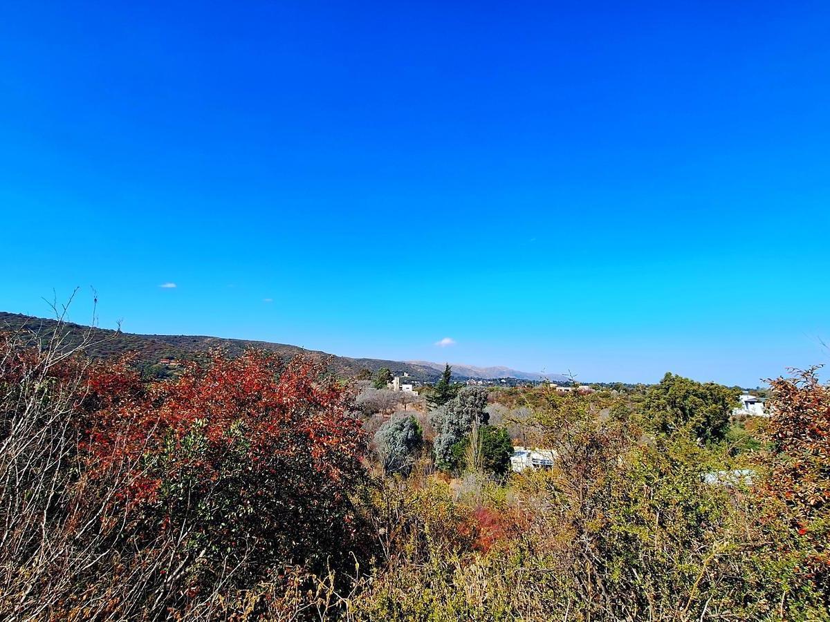 La Cumbre Terreno en Loma de San Luis 1.400 m² 1