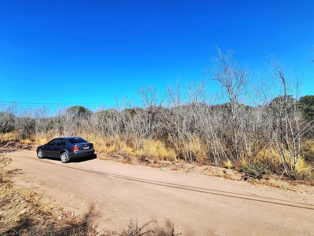 La Cumbre Lote en Loma de San Luis 900 m² 2