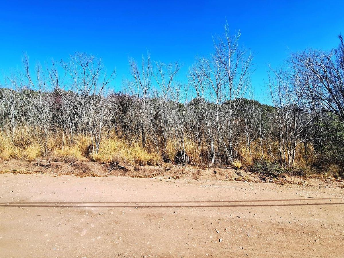 La Cumbre Lote en Loma de San Luis 900 m² 3