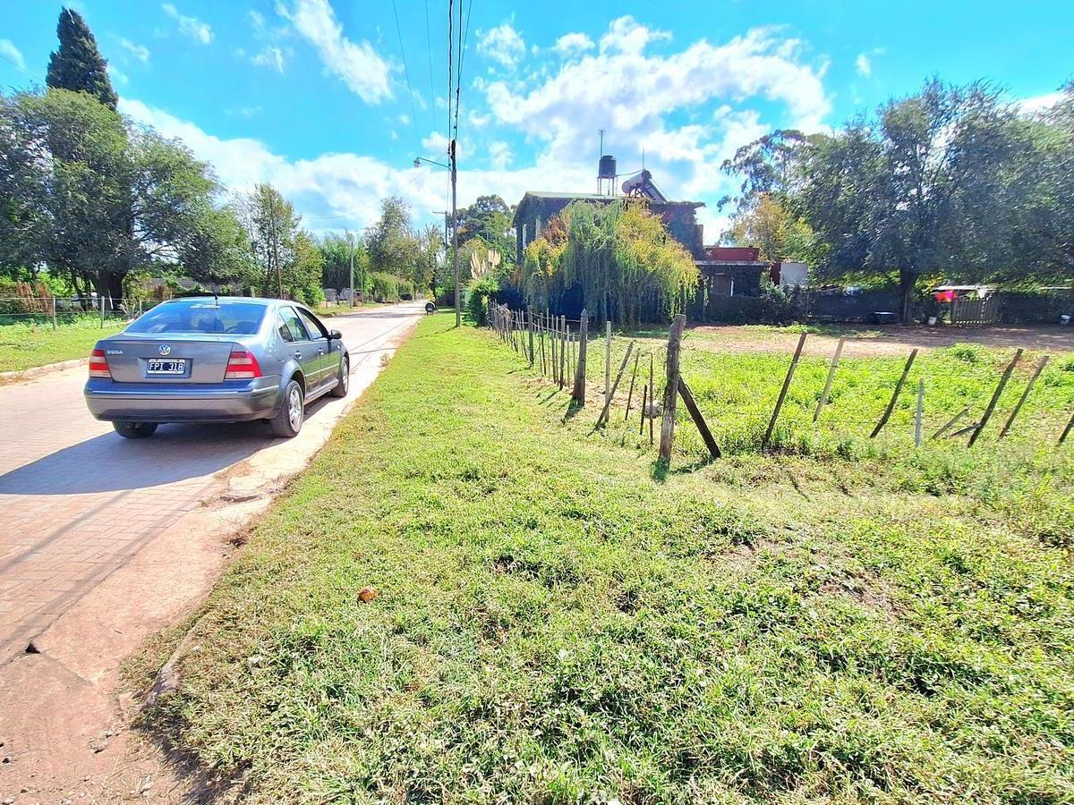 La Cumbre 2 Lotes en Esquina a 10 Cuadras del Centro 2