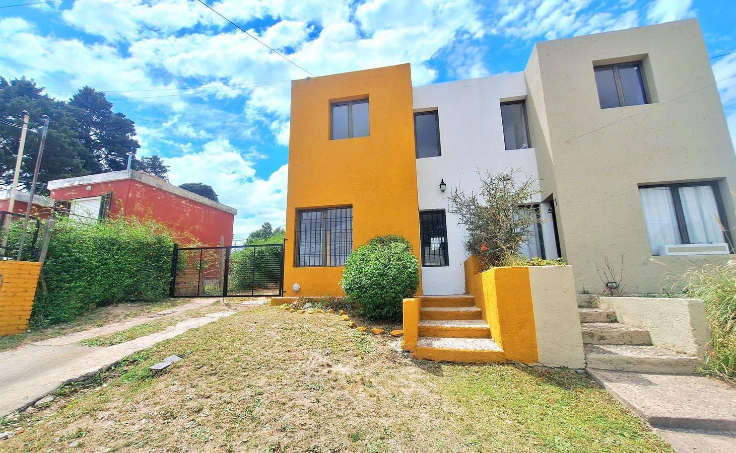Foto de VILLA GIARDINO, DUPLEX A 4 CUADRAS DE SAN MARTIN, imagen 2