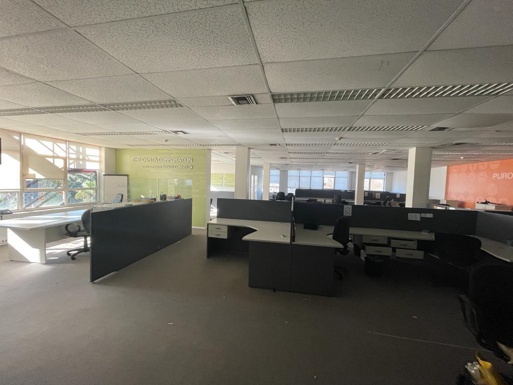 Venta Edificio Comercial en Block, Florida / Vte. López 3
