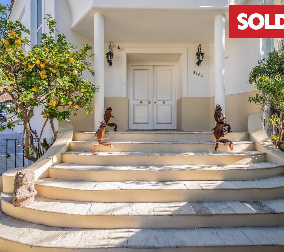 Venta Imponente Casa en La Lucila, 7 Ambientes de Luz y Sol. Retasada, Oportunidad, Financiación 2