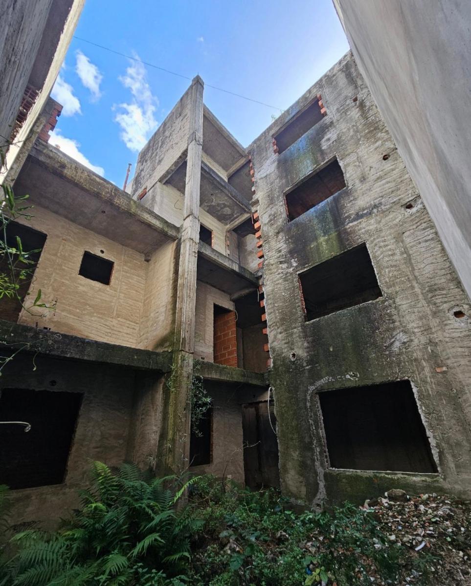 Venta en Bloque 6 Dúplex Dos Amb. en Balvanera 4
