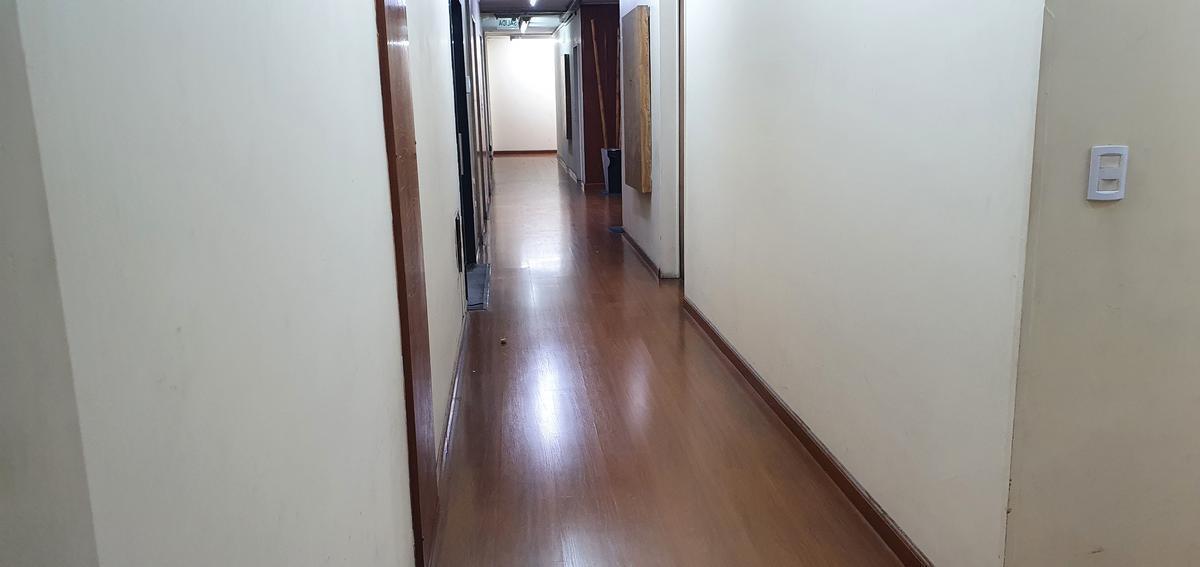 Oficina Al Frente en Microcentro con Muebles 1