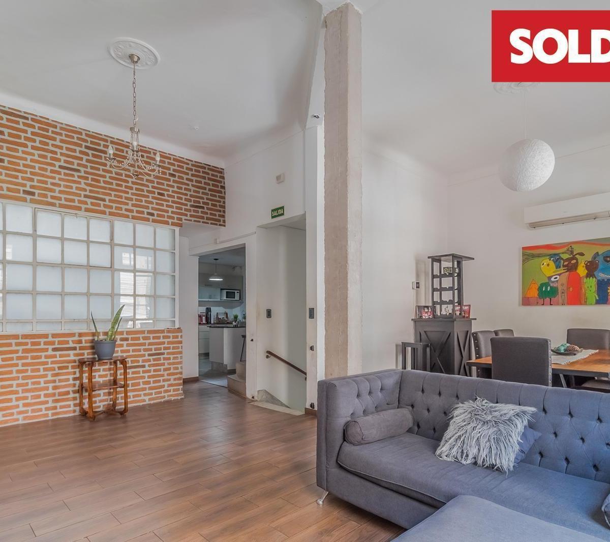 Venta PH 4 Ambientes Reciclado en Lo Mejor de Villa Urquiza 2