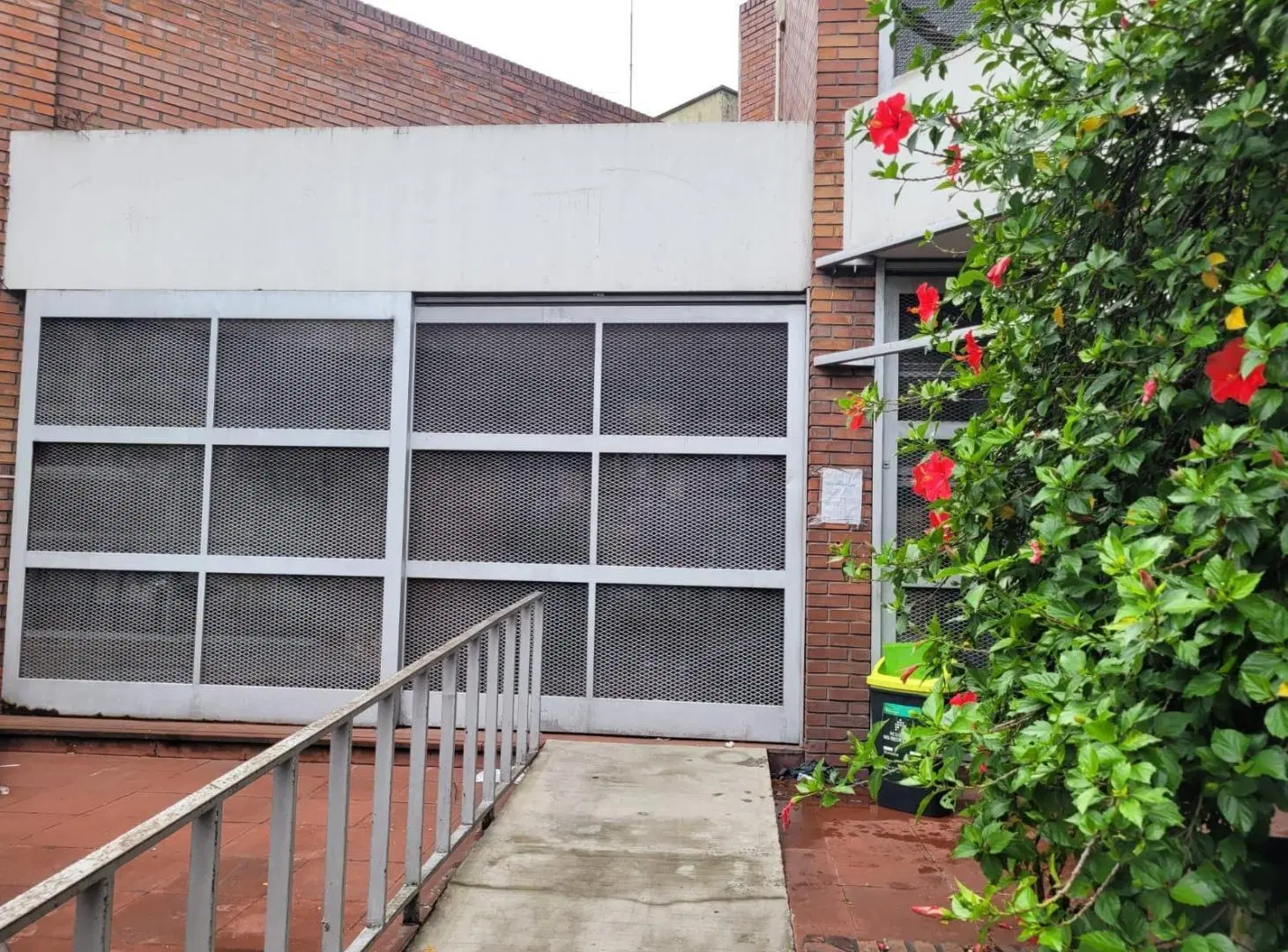 Edificio Comercial en Lanús Oeste 8