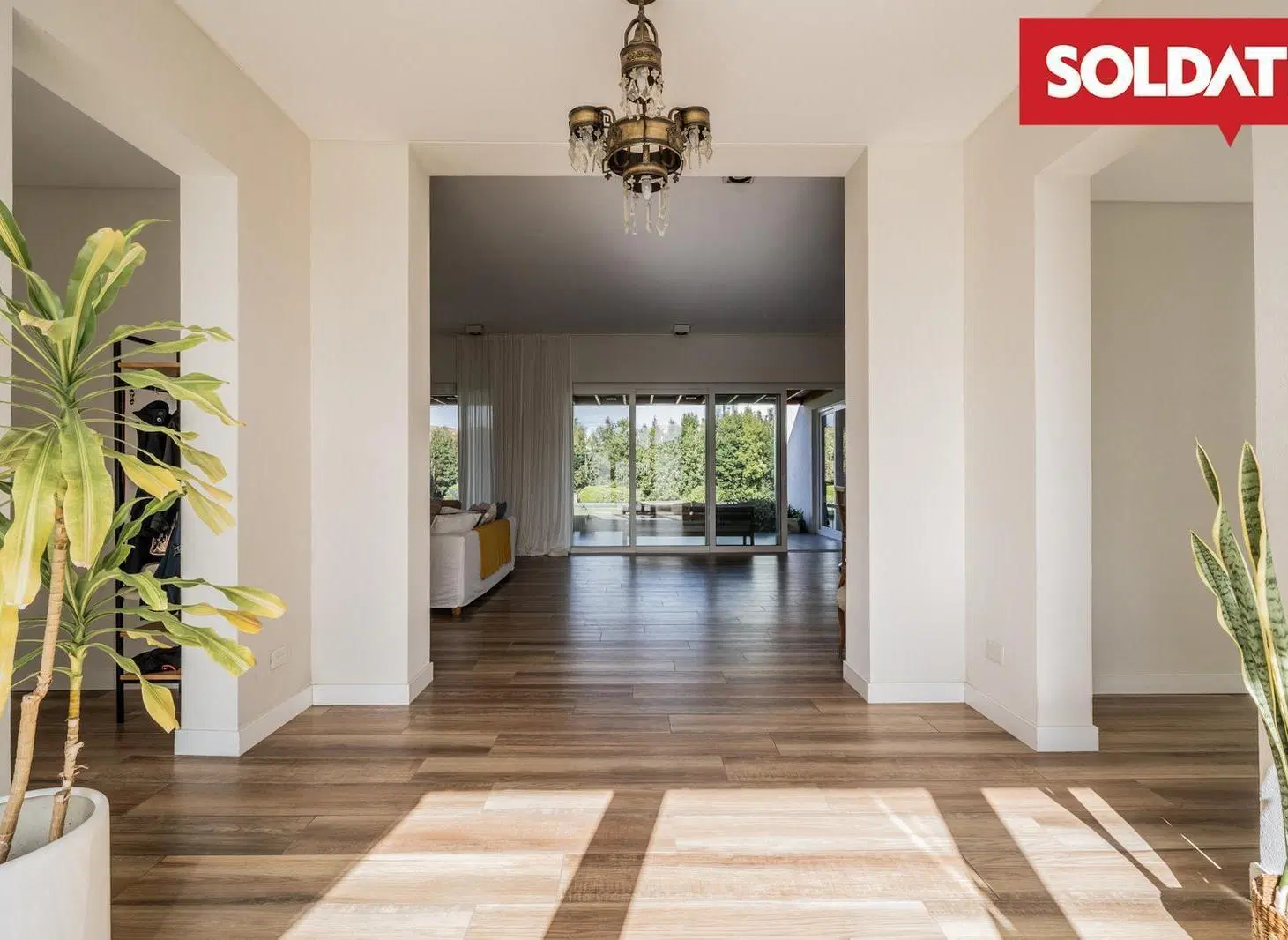 Casa en Venta, Barrio Albanueva, Lote en esquina, imperdible 5