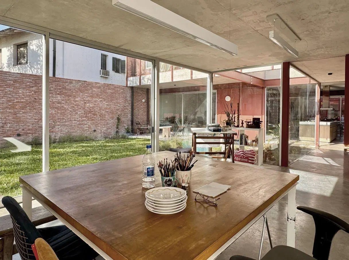 Casa Venta 5 ambientes con jardin y pileta Acassuso 3