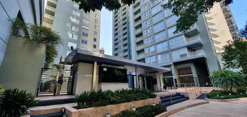 Venta en Torre Las Plazas 3 ambientes piso alto vista abierta y amenities Palermo 4