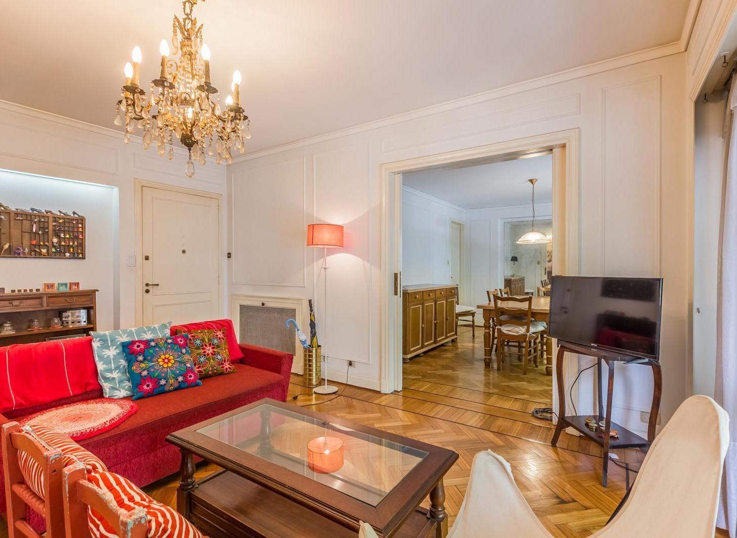 Foto de VENTA DE PISO EN CABALLITO. 5 AMB. SUPER LUMINOSO CON PATIO, BALCONES Y, imagen 4